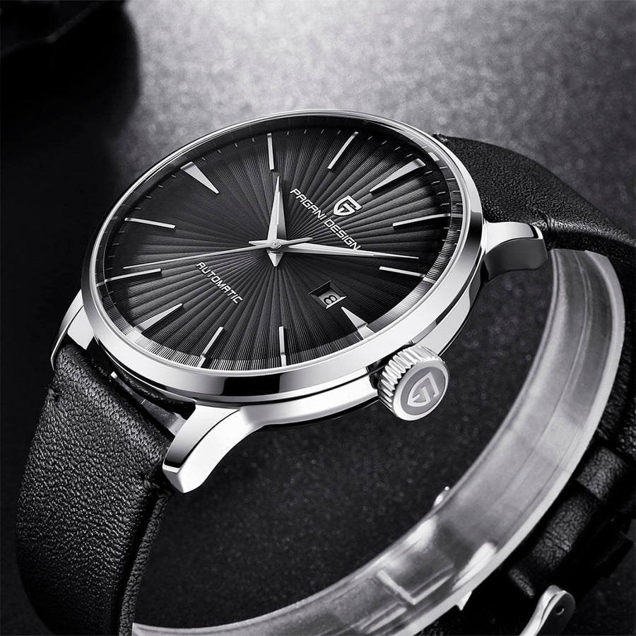 Pagani Design Lugano Black Classic Edition - no pulso