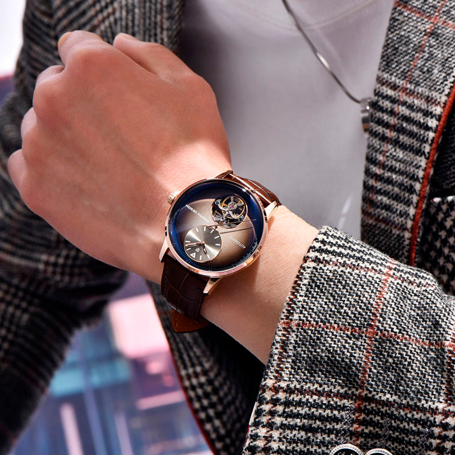 Pagani Design Tourbillon Gold Brown - acabamento